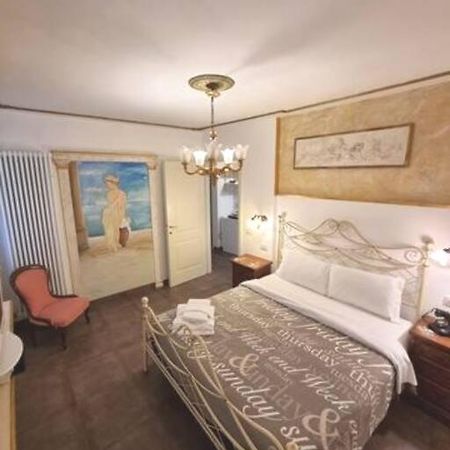 Ca'Briani Luxury - Behind S.Mark Square Veneza Exterior foto