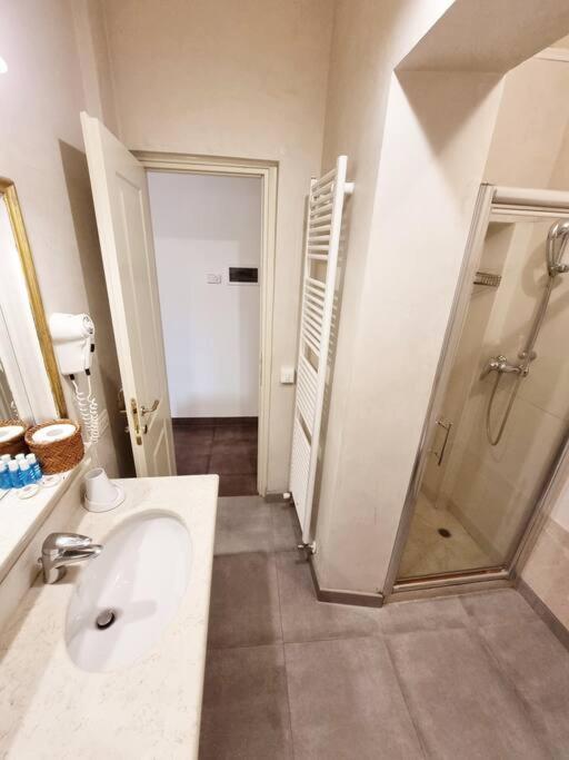 Ca'Briani Luxury - Behind S.Mark Square Veneza Exterior foto