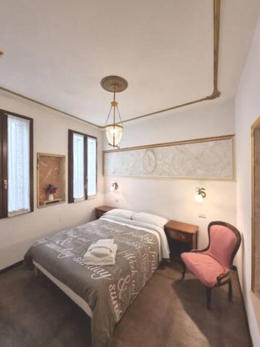 Ca'Briani Luxury - Behind S.Mark Square Veneza Exterior foto